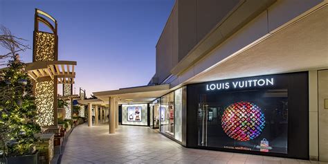 Louis Vuitton waterside shops